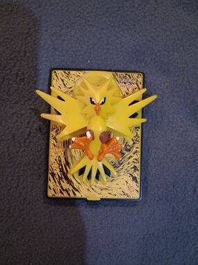 Zapdos Pokemon 3d Card